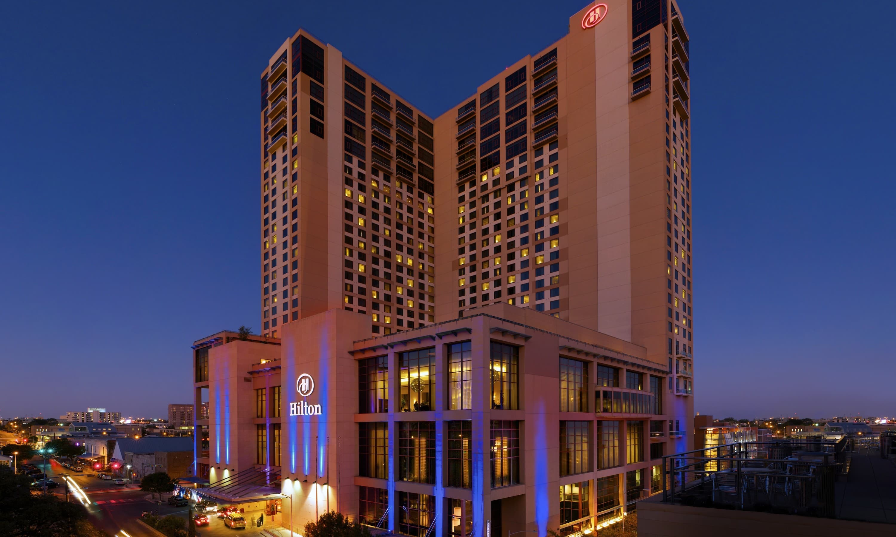 hilton hotel near 6th street austin